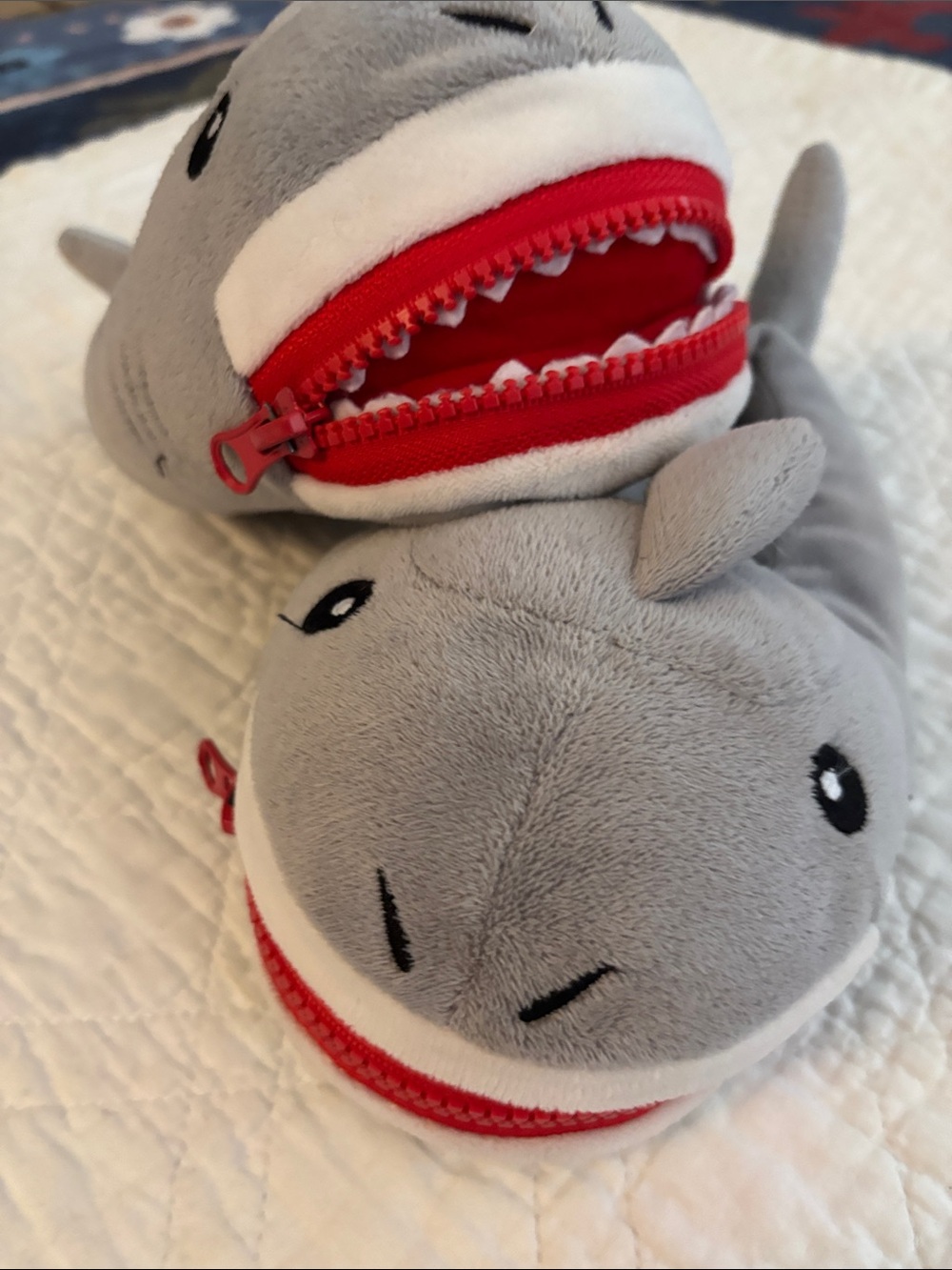 wonder nation Gray Shark Plush Slippers Zipper Pouch Red Mouth to show teeth
